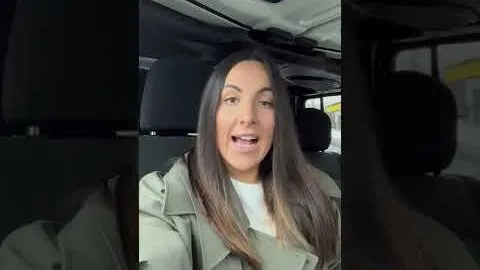Kianna from Kianna Magelaki Designs, video testimonial